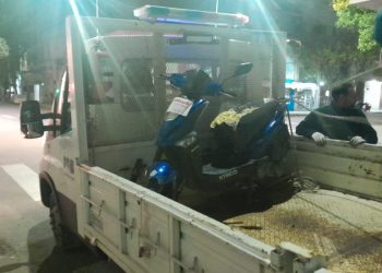 ALCOHOLIZADO CIRCULABA EN UNA MOTO Y TENÍA UN PEDIDO DE CAPTURA