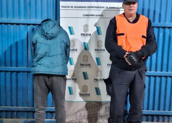 DETIENEN A UN HOMBRE QUE AMENAZÓ A SU SOBRINA CON UNA CUCHILLA