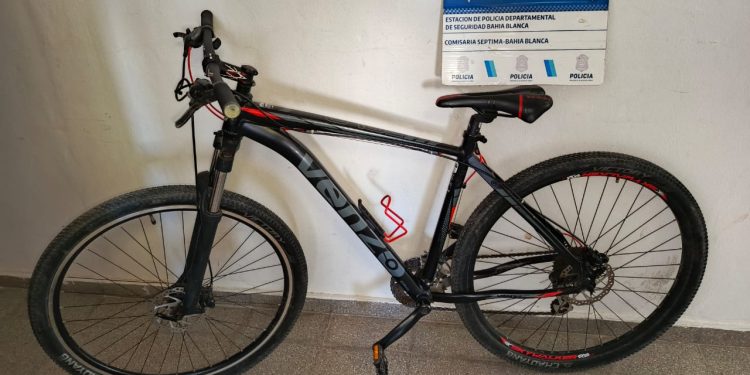 ATRAPARON A UN MENOR QUE VENDÍA UNA BICICLETA ROBADA EN FACEBOOK