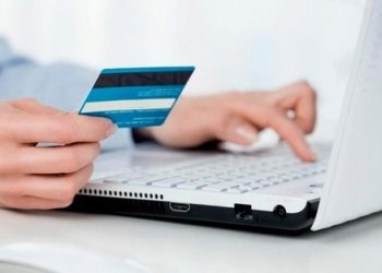 FIN DEL CEPO AL DÓLAR, CÓMO CONVIENE PAGAR LOS GASTOS EN EL EXTERIOR