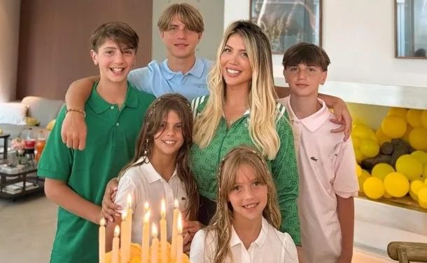 UN GRUPO DE PADRES QUIERE ECHAR A LOS HIJOS DE WANDA NARA DEL COLEGIO AL QUE ASISTEN