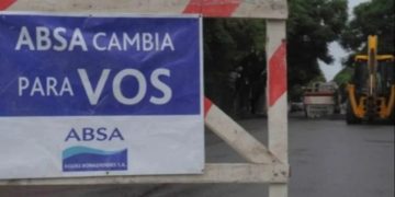 TRES BARRIOS BAHIENSES SERAN AFECTADOS POR UN CORTE DE AGUA ESTE MARTES