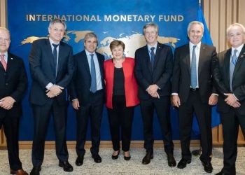 EL FMI ESTIMÓ «UN REBOTE IMPORTANTE» PARA LA ECONOMÍA DE ARGENTINA