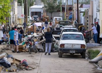 ASESORAMIENTO GRATUITO A INUNDADOS SOBRE AYUDAS FINANCIERAS DEL ESTADO Y EL BANCO NACIÓN