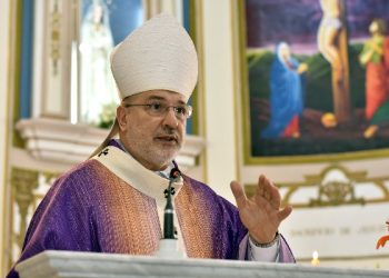 AZPIROZ COSTA: «EL PAPA FRANCISCO MANTUVO SIEMPRE SU SENCILLEZ Y HUMILDAD»