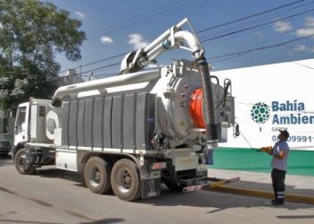 JOUGLARD: «NOS LLAMÓ LA ATENCIÓN EL COSTO DE LA ORDEN DE COMPRA»