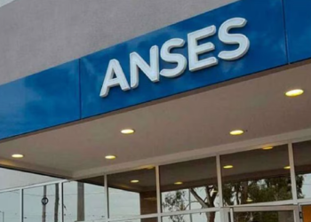 AUMENTARON LAS JUBILACIONES Y OFICIALIZARON EL PAGO DEL BONO EN JUNIO