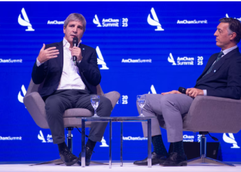 CAPUTO HABLÓ SOBRE LAS MEDIDAS PARA LOS DÓLARES «DEL COLCHÓN»