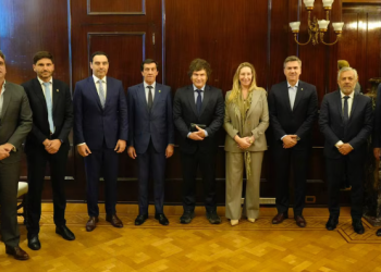 MILEI REPARTIÓ MÁS FONDOS A LAS PROVINCIAS, PERO CRECE LA PREOCUPACIÓN DE LOS GOBERNADORES POR LA COPARTICIPACIÓN