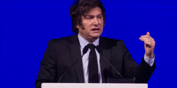 EL GOBIERNO RECORTÓ EL EMPLEO PÚBLICO EN CASI 10% Y HAY 48.000 PUESTOS MENOS