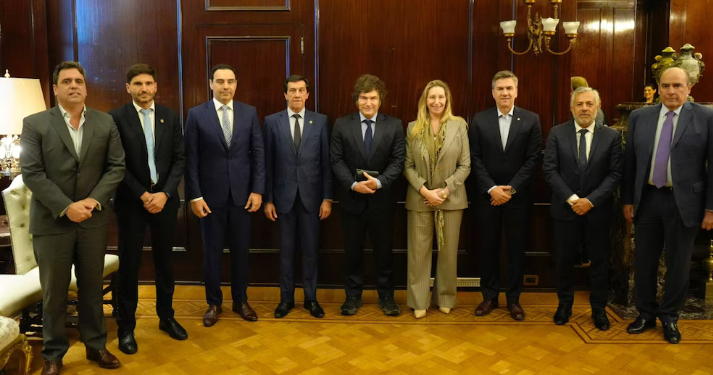 MILEI REPARTIÓ MÁS FONDOS A LAS PROVINCIAS, PERO CRECE LA PREOCUPACIÓN DE LOS GOBERNADORES POR LA COPARTICIPACIÓN