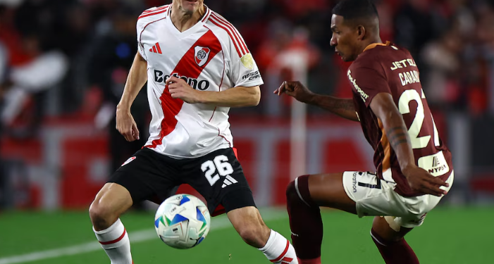 RIVER EMPATÓ 1-1 CONTRA UNIVERSITARIO Y CERRÓ LA FASE COMO LÍDER DEL GRUPO B DE LA COPA LIBERTADORES