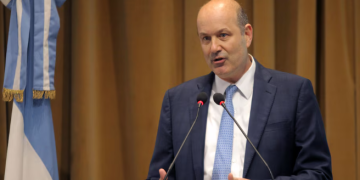 EL GOBIERNO ORDENÓ NO RENOVAR LOS CONTRATOS DE LOS EMPLEADOS QUE REPROBARON LA PRUEBA DE IDONEIDAD