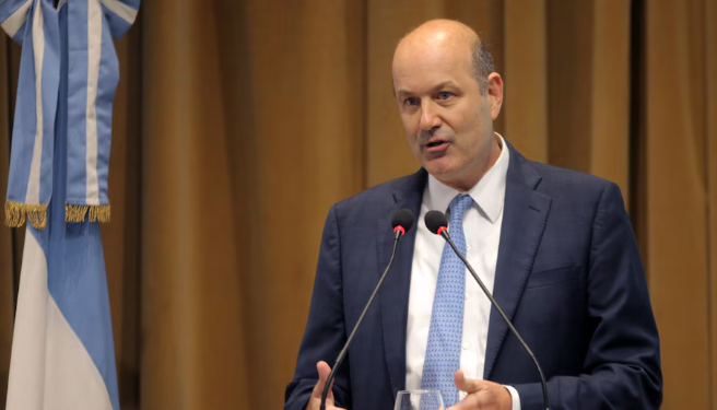 EL GOBIERNO ORDENÓ NO RENOVAR LOS CONTRATOS DE LOS EMPLEADOS QUE REPROBARON LA PRUEBA DE IDONEIDAD