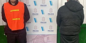 RECUPERAN UNA MOTO QUE FUE COMPRADA CON PESOS Y DOLARES FALSOS, DETUVIERON A UNA PERSONA