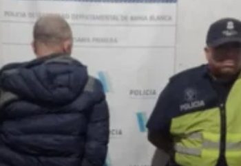 ROBÓ UN RELOJ, FUE FILAMDO POR LAS CÁMARAS DE SEGURIDAD Y LO ATRAPARON EN UN ALLANAMIENTO
