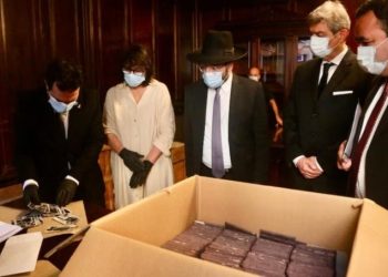 ENCONTRARON CAJAS CON MATERIAL DE PROPAGANDA NAZI QUE ESTABAN HACE 84 AÑOS EN LA CORTE SUPREMA