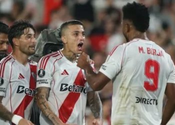 RIVER GOLEÓ A INDEPENDIENTE DEL VALLE, QUINTO TRIUNFO Y PASE A OCTAVOS