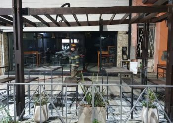 SE INCENDIO UN LUCOL GASTRONOMICO EN EL CENTRO DE PUNTA ALTA