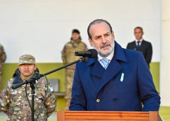 SE REALIZO EL ACTO POR EL 215° ANIVERSARIO DE LA REVOLUCIÓN DE MAYO