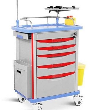 LAURA: «ESTE LUNES O EL QUE VIENE LA MATERNIDAD DEL PENNA FUNCIONARÁ CON NORMALIDAD»