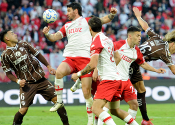 PLATENSE DERROTÓ 1-0 A HURACÁN Y SE CONSAGRÓ CAMPEÓN POR PRIMERA VEZ EN SU HISTORIA