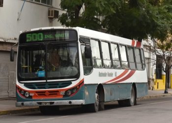 LAS PARADAS DE COLECTIVOS DE LA PRIMERA CUADRA DE CHICLANA QUEDARÁN INHABILITADAS