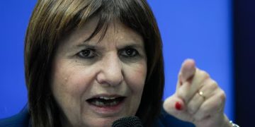 BULLRICH DEFENDIO AL OFICIAL QUE LE DISPARO A THIAGO CORREA Y CULPÓ A LOS LADRONES: «FUE EN LEGÍTIMA DEFENSA»
