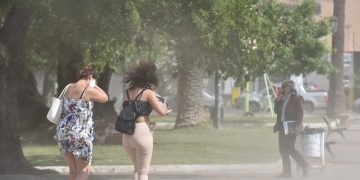 ALERTA POR FUERTES VIENTOS EN BAHÍA BLANCA Y LA REGIÓN