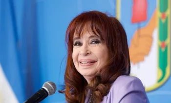 CRISTINA KIRCHNER TIENE CINCO DÍAS HÁBILES PARA PRESENTARSE EN COMODORO PY Y QUEDAR DETENIDA