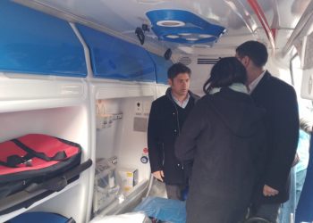 AXEL KICILLOF VISITÓ PIGÜÉ Y ENTREGO PATRULLEROS Y UNA AMBULANCIA
