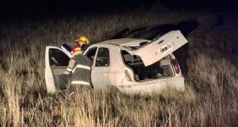 SALIÓ DE LA RUTA Y TERMINO EN LA BANQUINA CERCA DE STROEDER