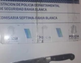 UN MENOR FUE APREHENDIDO LUEGO DE QUE AMENAZARA DE MUERTE A SU PADRE Y A SU HERMANO CON UN CUCHILLO
