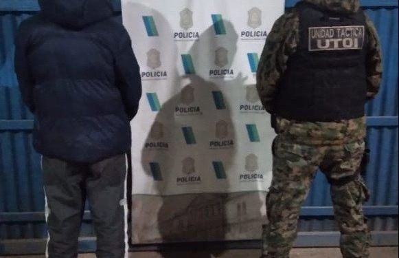 SECUESTRO DE VEHÍCULOS, MOTOS Y UN APREHENDIDO EN UN OPERATIVO POLICIAL