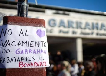 LOS TRABAJADORES DEL GARRAHAN VOLVIERON A PROTESTAR POR LA SITUACIÓN DEL HOSPITAL