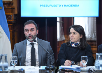 SENADO: EL OFICIALISMO DIAGRAMA UN OPERATIVO RESISTENCIA PARA LA LEY QUE MEJORA LAS JUBILACIONES