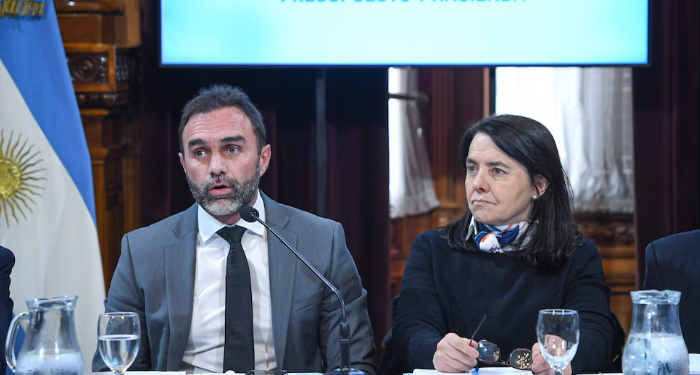 SENADO: EL OFICIALISMO DIAGRAMA UN OPERATIVO RESISTENCIA PARA LA LEY QUE MEJORA LAS JUBILACIONES