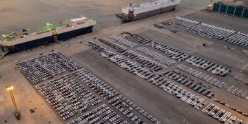 EN LA PRIMERA MITAD DEL AÑO, SUBIÓ MÁS DE 140% EL VOLUMEN DE AUTOS IMPORTADOS