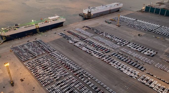 EN LA PRIMERA MITAD DEL AÑO, SUBIÓ MÁS DE 140% EL VOLUMEN DE AUTOS IMPORTADOS