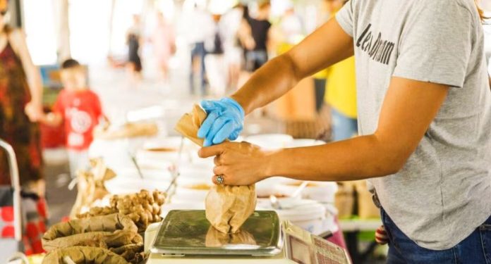 LA ARGENTINA TIENE 9 MILLONES DE TRABAJADORES EN LA INFORMALIDAD