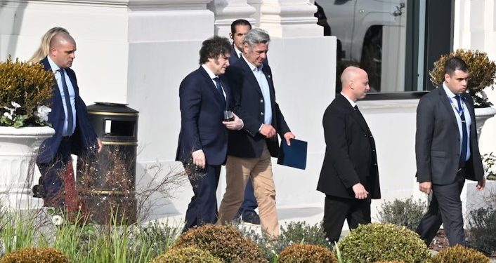 RETENCIONES: EL GOBIERNO EVALÚA UNA REBAJA PARA LA CARNE Y EL CAMPO ESPERA UNA SEÑAL PARA LOS GRANOS
