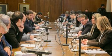 EL MINISTERIO DE ECONOMÍA RECIBIÓ A LAS PROVINCIAS PERO NO HUBO ACUERDO SOBRE UN NUEVO REPARTO DE FONDOS