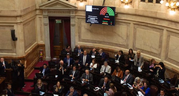 SENADO: EL GOBIERNO ORDENÓ RESISTIR LOS PROYECTOS DE SALUD QUE RECLAMA LA OPOSICIÓN