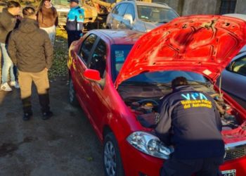 TRES PERSONAS APREHENDIDAS EN UN ALLANAMIENTO POR AUTOS ROBADOS QUE LLEGAN A NUESTRA CIUDAD