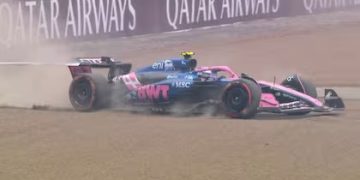 COLAPINTO PERDIÓ EL CONTROL DE SU AUTO Y QUEDÓ ELIMINADO DE LA QUALY DEL GP DE GRAN BRETAÑA