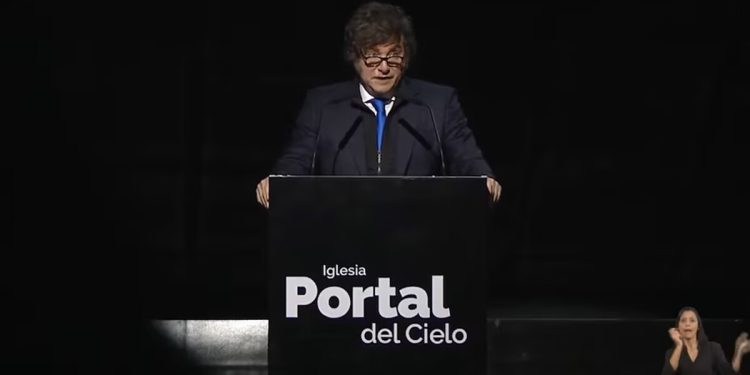 JAVIER MILEI APUNTÓ CONTRA EL PERONISMO: «POR SUERTE ESTÁN EMPEZANDO A CAER PRESOS»