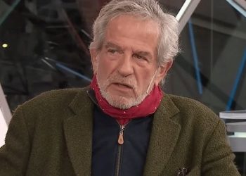 PABLO ALARCÓN SE DESCOMPENSÓ MIENTRAS MANEJABA Y PROTAGONIZÓ UN CHOQUE MÚLTIPLE