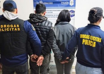 DOS APREHENDIDOS EN UN ALLANAMIENTO POR DROGAS EN EL BARRIO LA PIEDAD