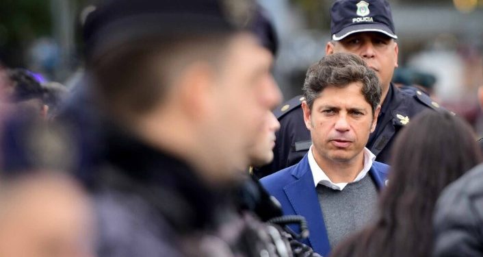 KICILLOF HABLÓ SOBRE LOS 24 POLICÍAS APARTADOS POR VÍNCULOS CON UN CANDIDATO DE MILEI