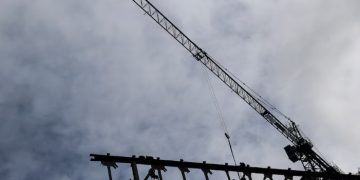 LA ECONOMÍA CRECIÓ 6,4% EN JUNIO EN COMPARACIÓN CON EL AÑO ANTERIOR, PERO CAYÓ 0,7% EN RELACIÓN A MAYO